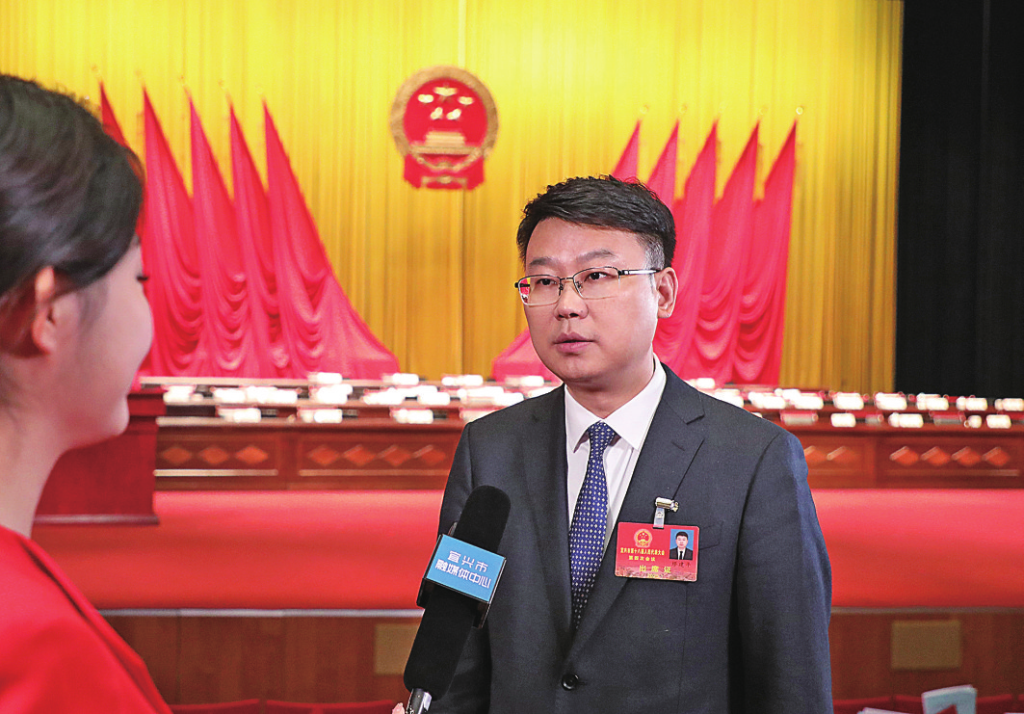 接续奋斗   不负百万宜兴人民重托